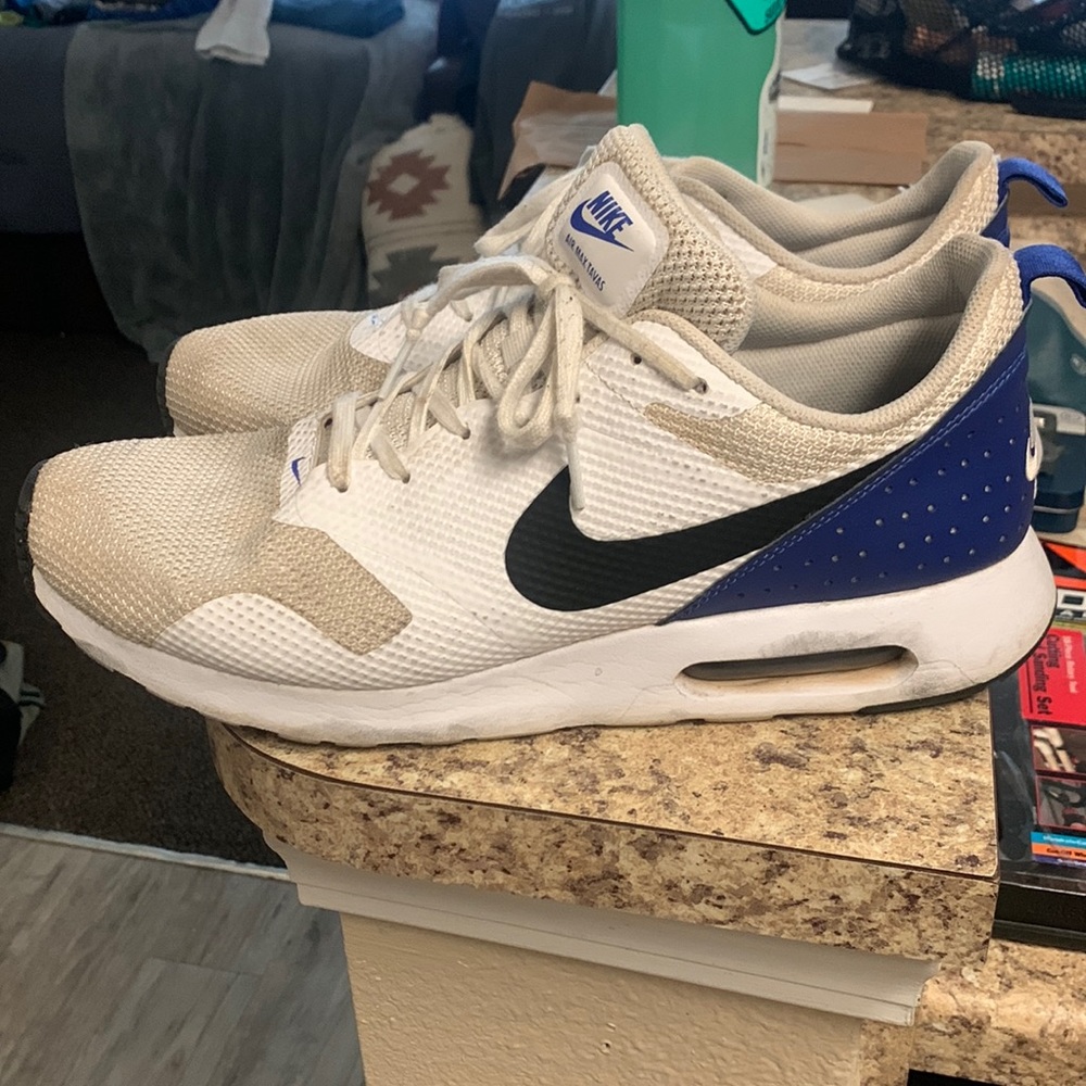 Nike air max